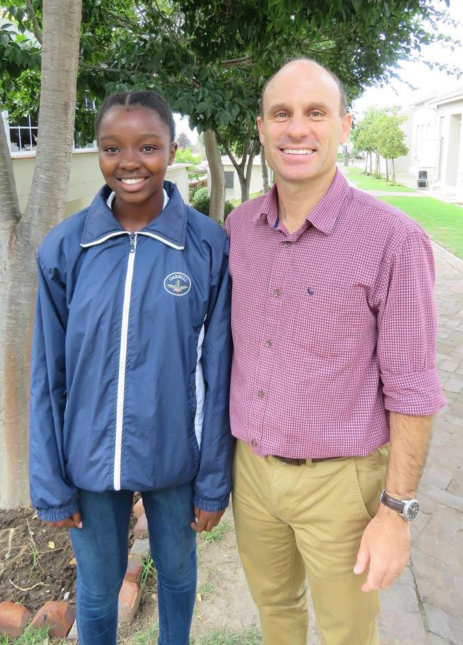 2. Indiphile Witbooi with Head of School, Jannie de Villiers